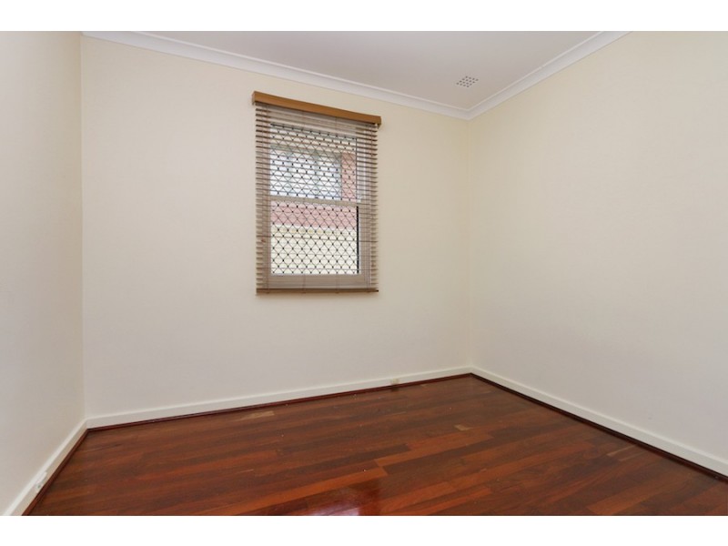17 Cordelia Avenue, Coolbellup WA 6163
