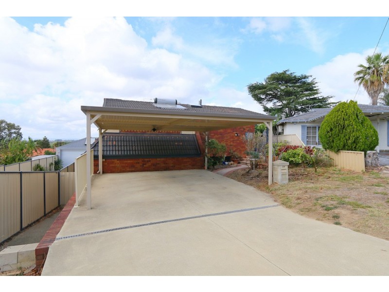 28 Cameron Way, Kardinya WA 6163