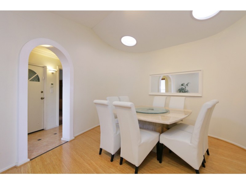 28 Cameron Way, Kardinya WA 6163