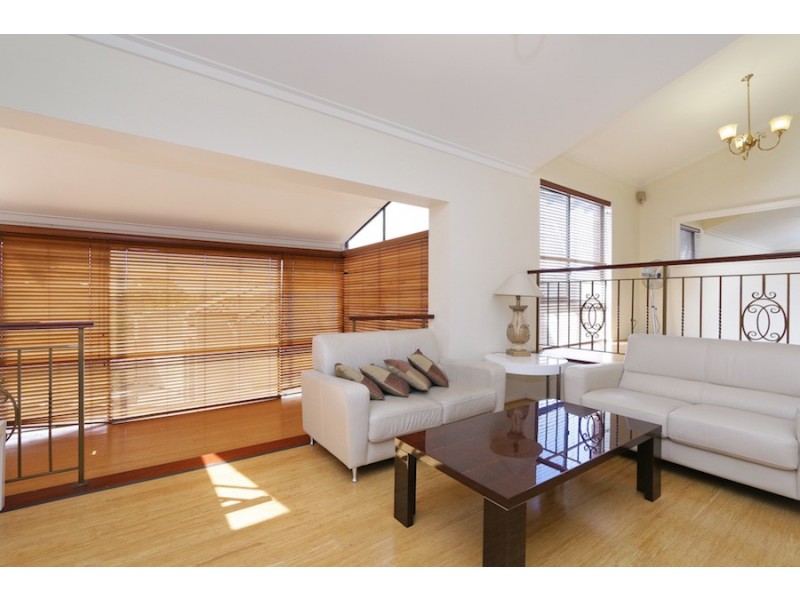 28 Cameron Way, Kardinya WA 6163