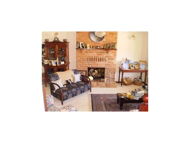 23 Prescott Drive, Kardinya WA 6163