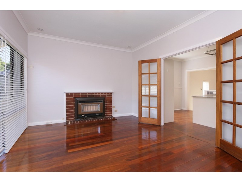 8 Hayward Way, Myaree WA 6154