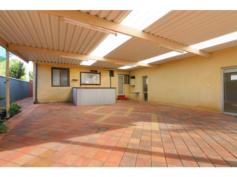 8 Hayward Way, Myaree WA 6154