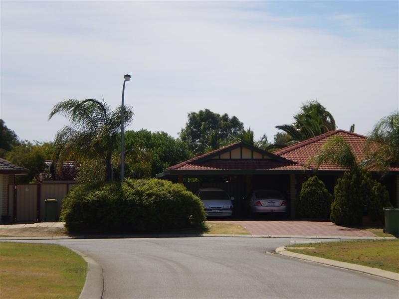 10 DALEY CLOSE, Atwell WA 6164