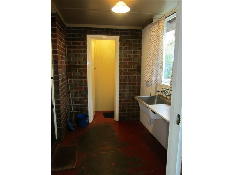 9 Capulet Street, Coolbellup WA 6163