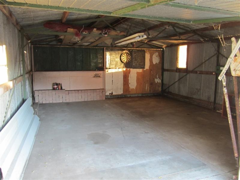 9 Capulet Street, Coolbellup WA 6163