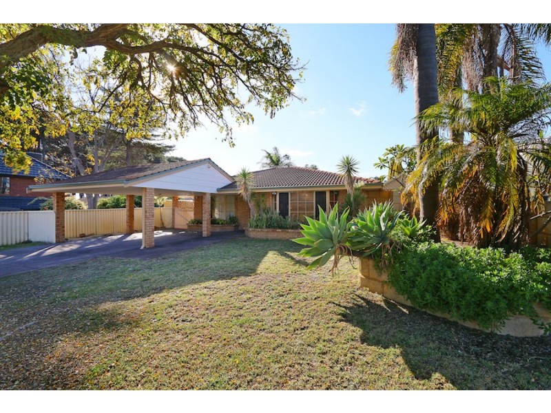 3 Meadow Close, Kardinya WA 6163