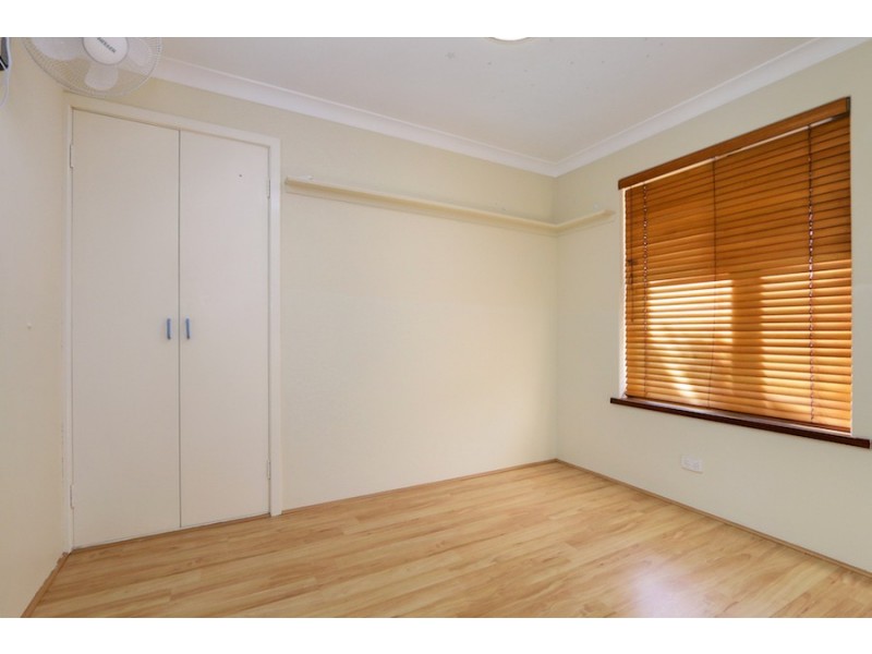 3 Meadow Close, Kardinya WA 6163