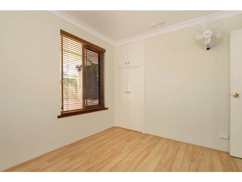 3 Meadow Close, Kardinya WA 6163