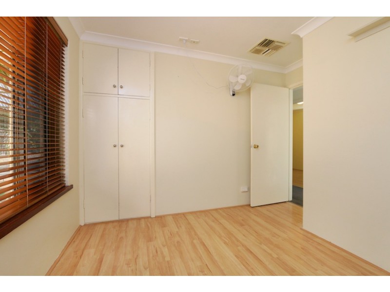 3 Meadow Close, Kardinya WA 6163