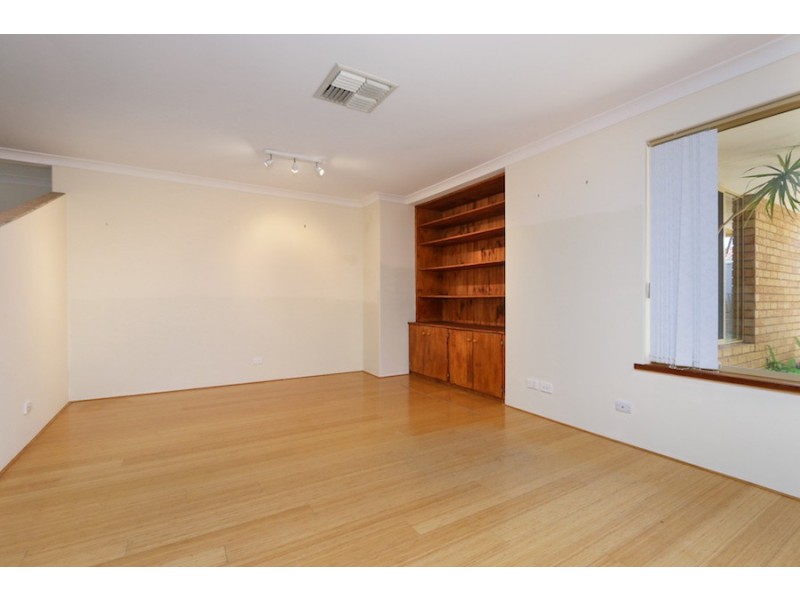 3 Meadow Close, Kardinya WA 6163