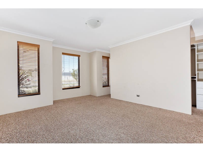 19 Whittaker Turn, Piara Waters WA 6112