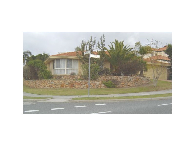 48 LE SOUEF DRIVE, Kardinya WA 6163