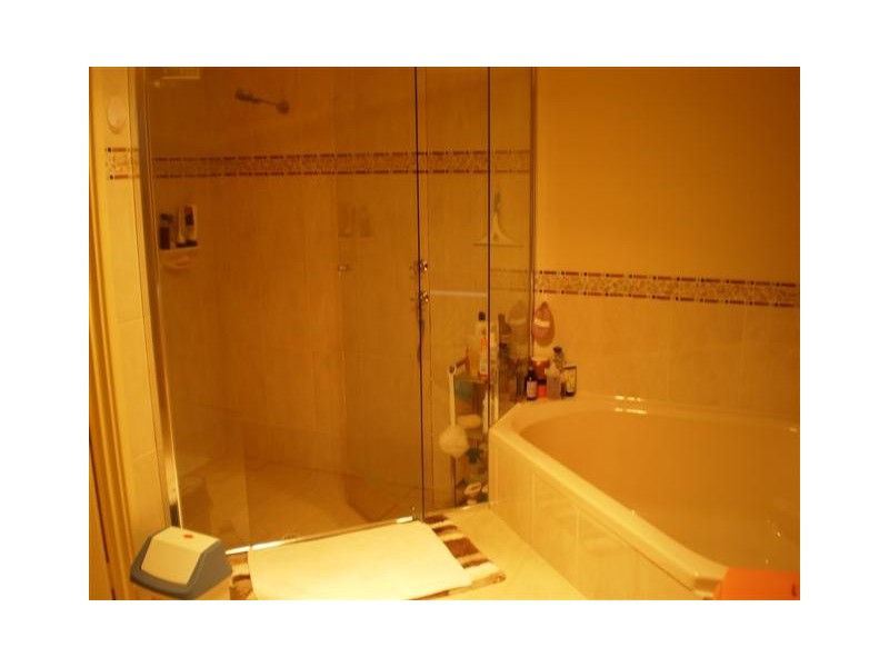 5 Dennis Way, Canning Vale WA 6155