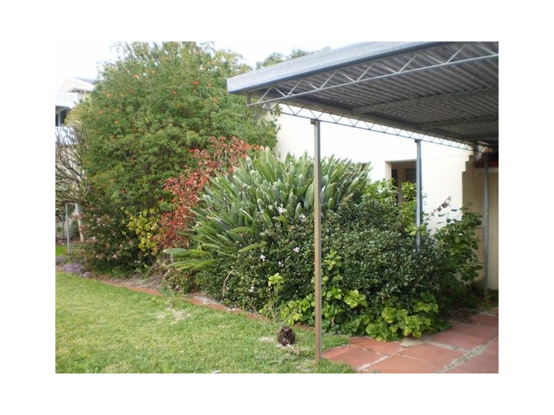 5 FLANAGAN ROAD, Applecross WA 6153