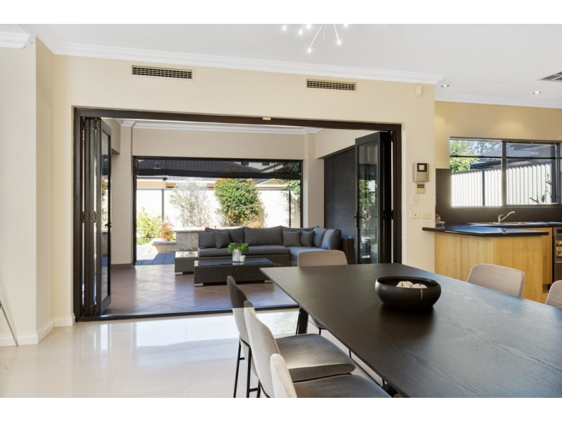 31 Noalimba Crescent, Bateman WA 6150