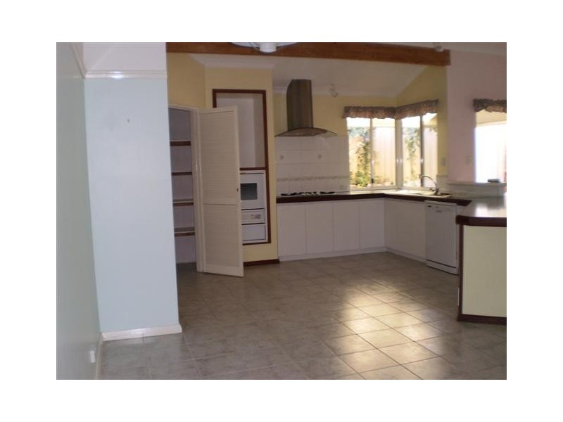 49 Deller Drive, Bibra Lake WA 6163