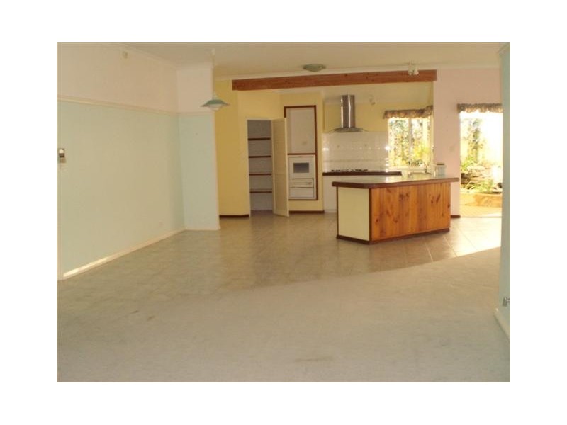 49 Deller Drive, Bibra Lake WA 6163