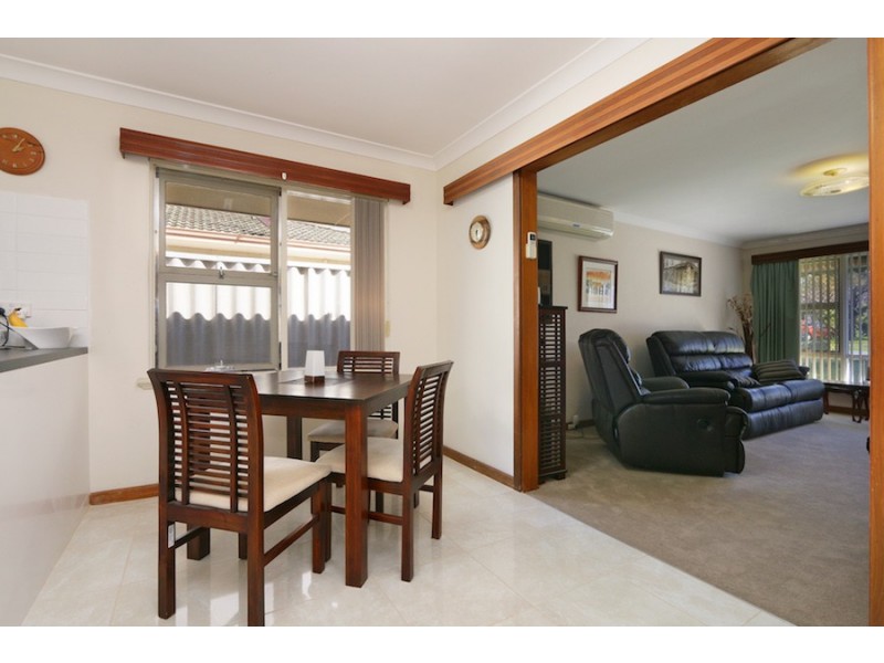 8 Burney Court, Kardinya WA 6163