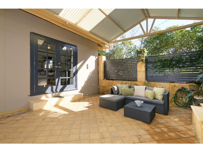 81 Arkwell Street,, Willagee WA 6156