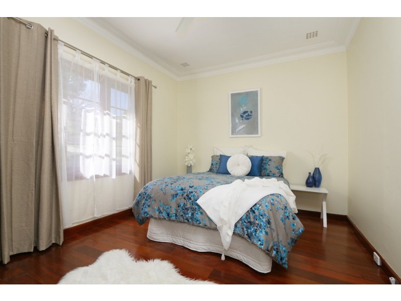 81 Arkwell Street,, Willagee WA 6156