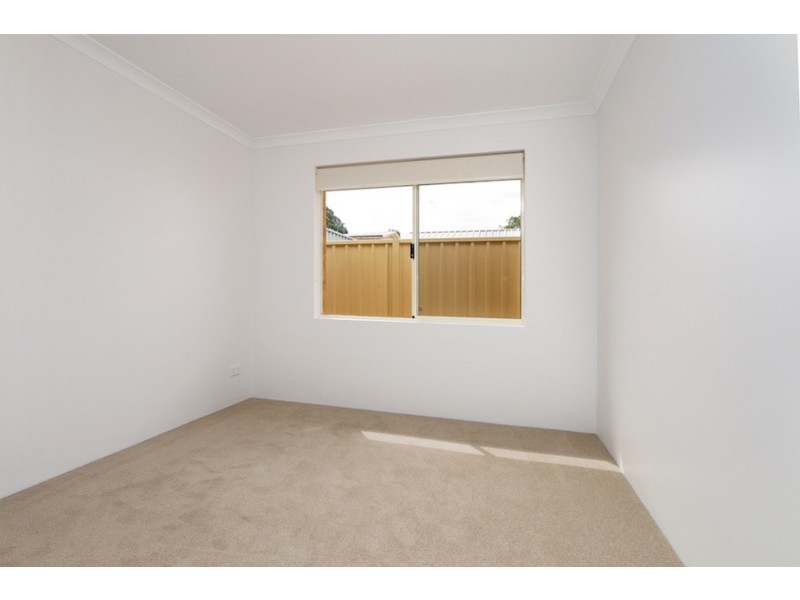 5 De Passey Lane, Willagee WA 6156