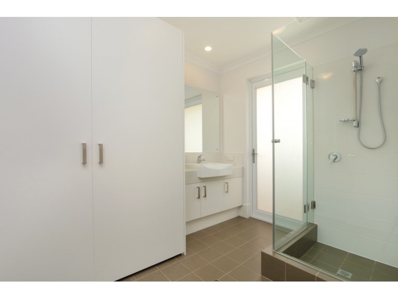 5 De Passey Lane, Willagee WA 6156