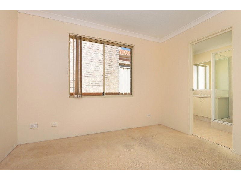 43 Almurta Way, Nollamara WA 6061