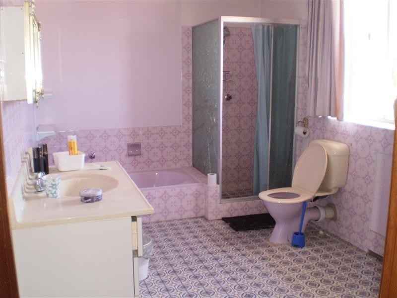 30 Davies Cres, Kardinya WA 6163
