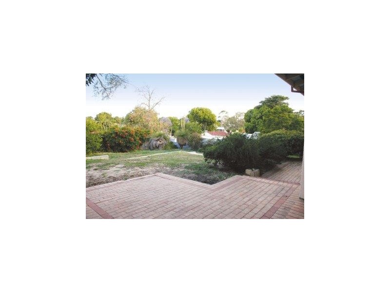 24 Friar John Way, Coolbellup WA 6163