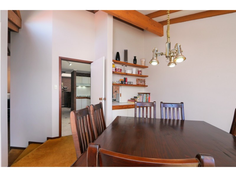 22 Chancery Lane, Alexander Heights WA 6064