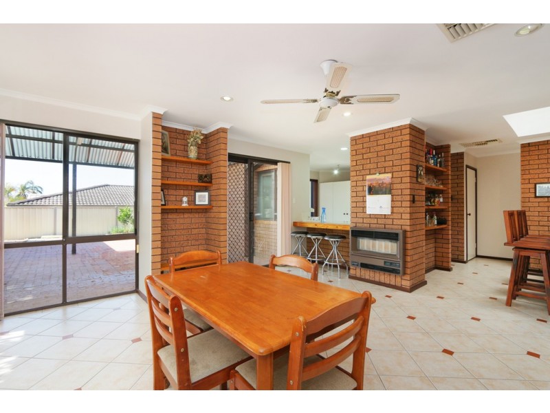 22 Chancery Lane, Alexander Heights WA 6064