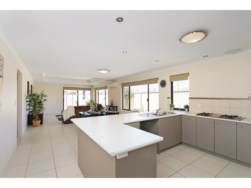 6 Claiborne Vista, Success WA 6164