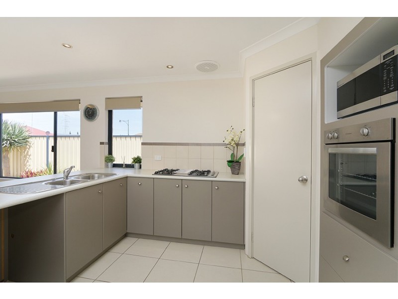 6 Claiborne Vista, Success WA 6164