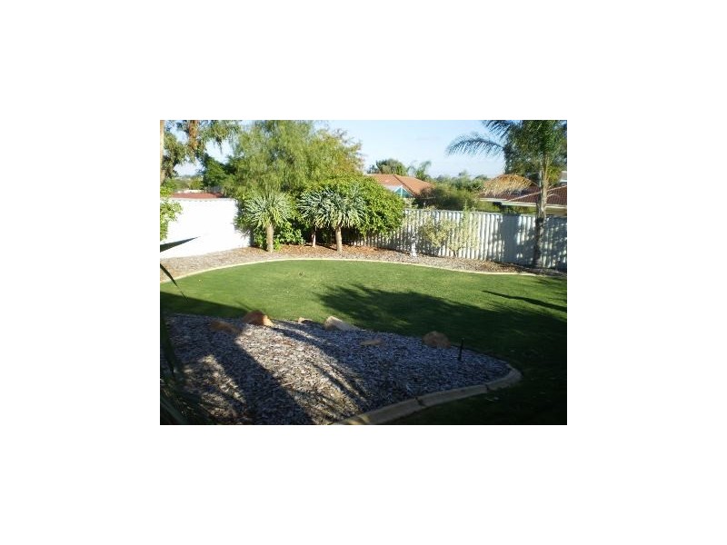 3 BUNDY COURT, South Lake WA 6164