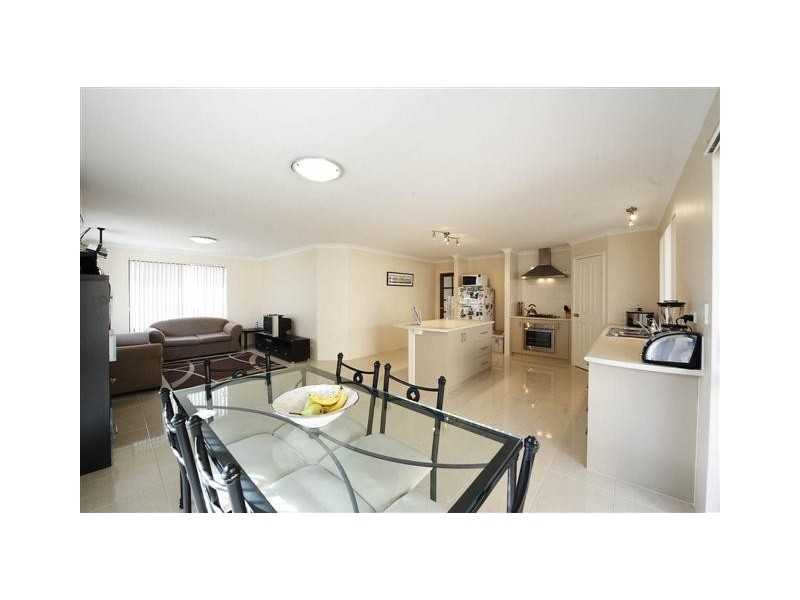 14 Canopus Loop, Hammond Park WA 6164