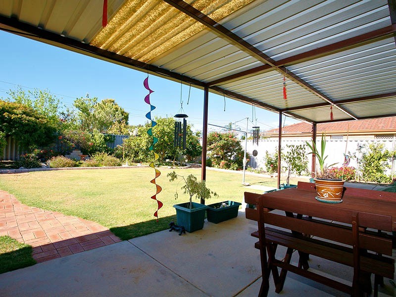 34  MOIR ROAD, Kardinya WA 6163