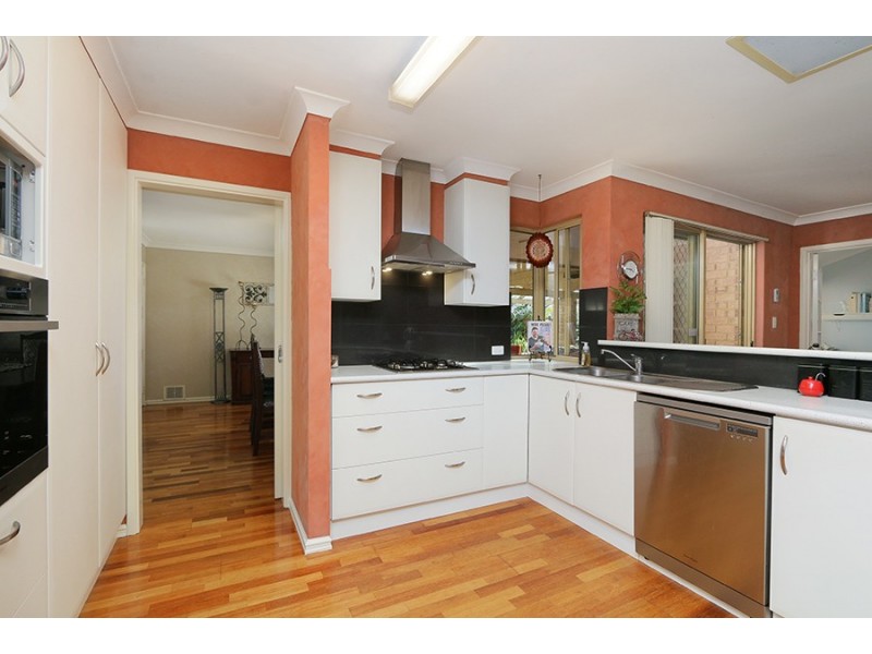 44 Ranford Loop, Kardinya WA 6163