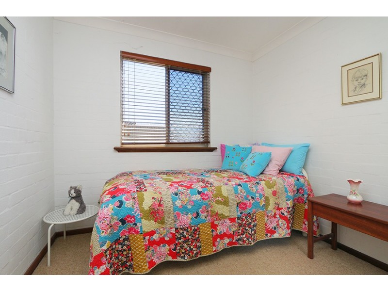 1 Aleppo Drive, Kardinya WA 6163