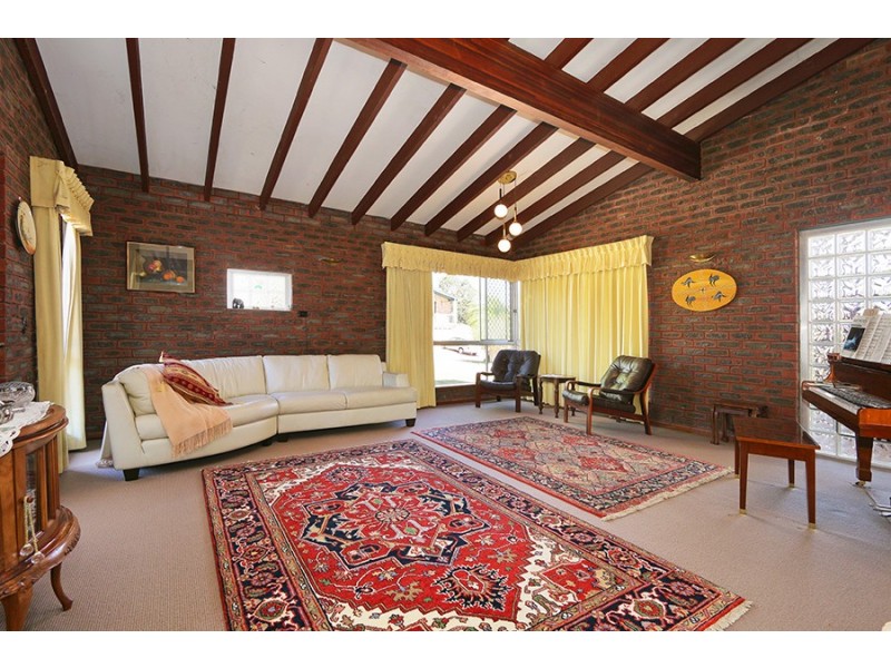 1 Aleppo Drive, Kardinya WA 6163