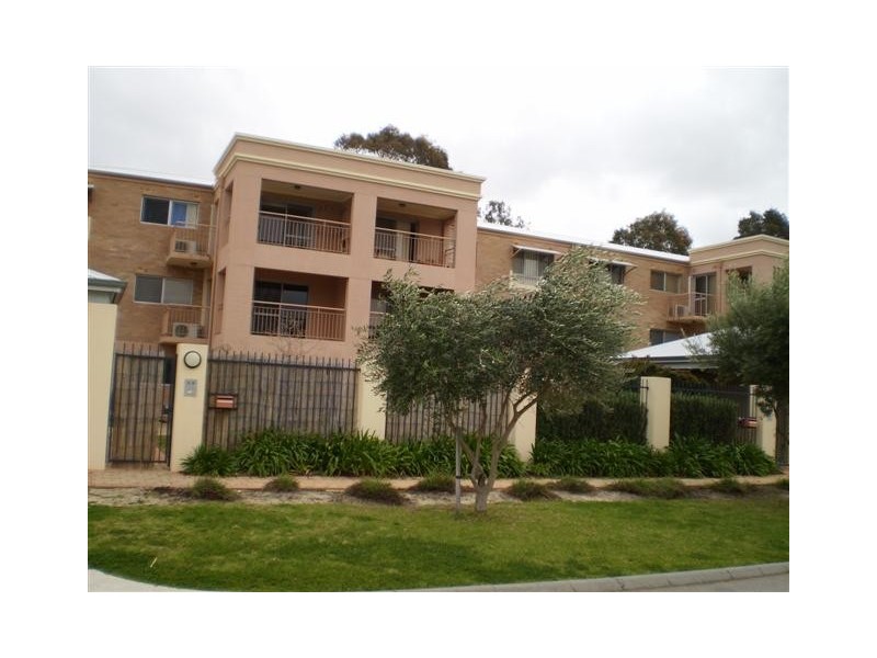 36/15 Friar John Way, Coolbellup WA 6163