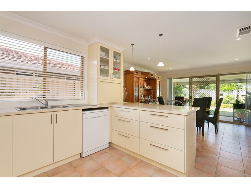 12a Prescott Drive, Murdoch WA 6150