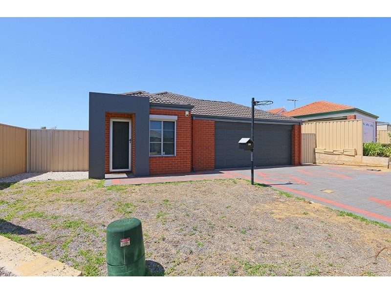38 Moston Crescent, Bertram WA 6167
