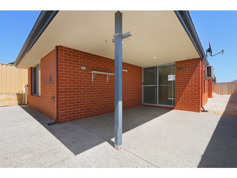 38 Moston Crescent, Bertram WA 6167