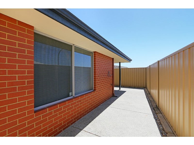 38 Moston Crescent, Bertram WA 6167