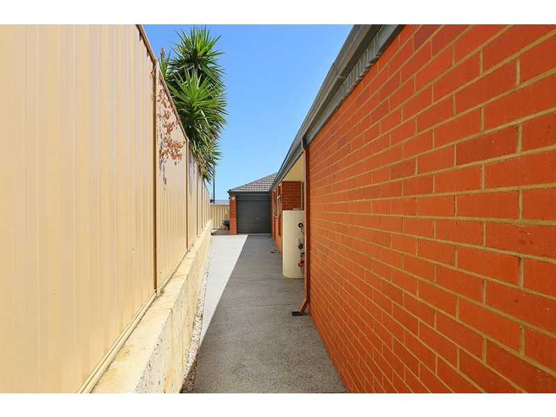 38 Moston Crescent, Bertram WA 6167