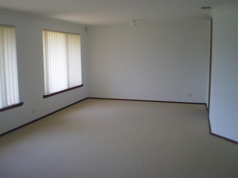 5 Dumas Close, Winthrop WA 6150