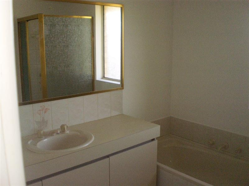 5 Dumas Close, Winthrop WA 6150