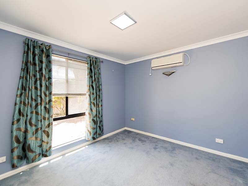 8 Cameron Court, Willetton WA 6155