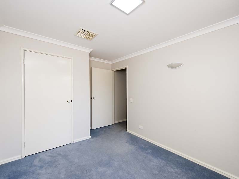 8 Cameron Court, Willetton WA 6155